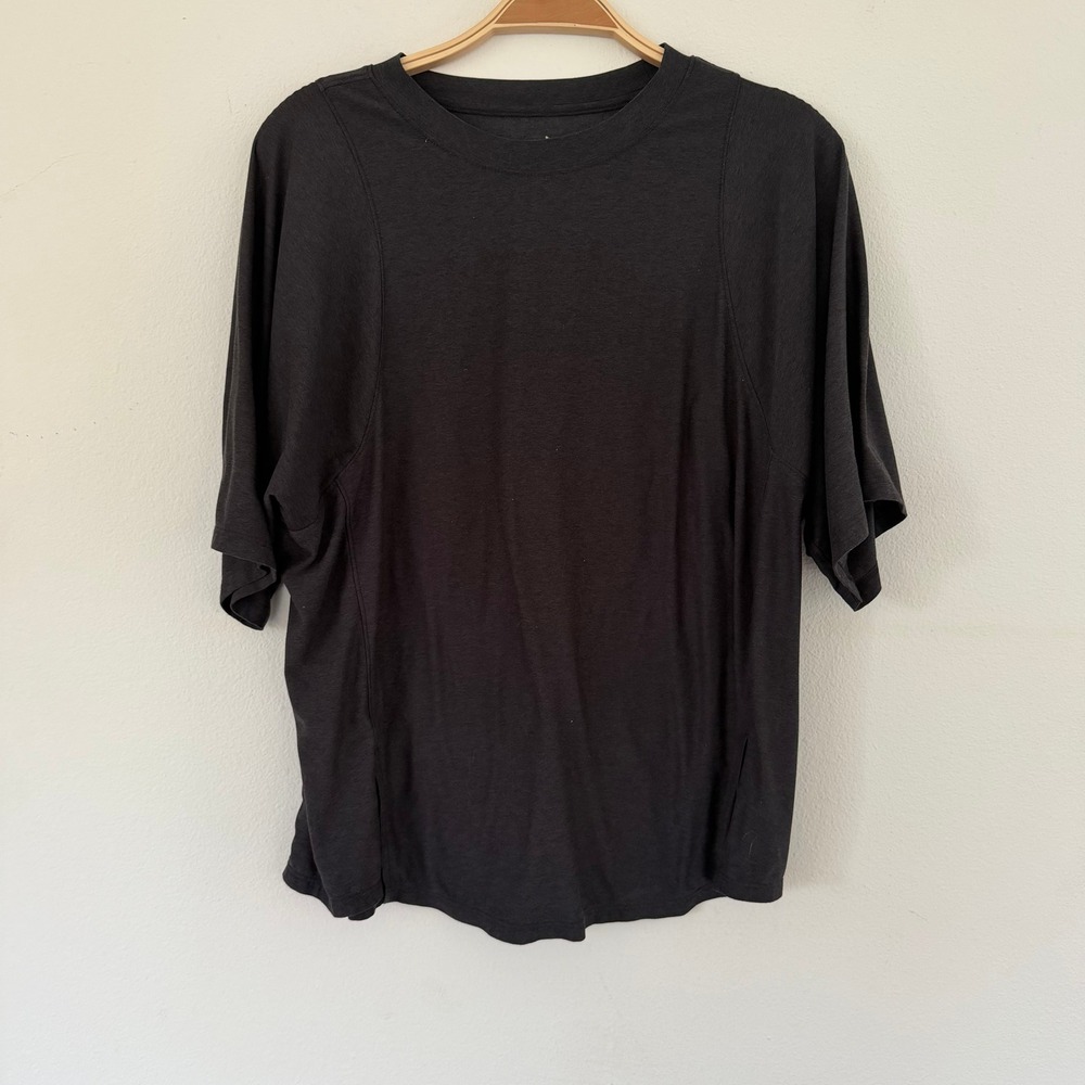 Old Navy Active Cloudmotion Go-Dry Top Womens M Tall Charcoal Grey Short Sleeve
